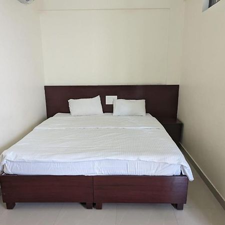 Masterkey Deluxe Rooms Kochi Exterior photo